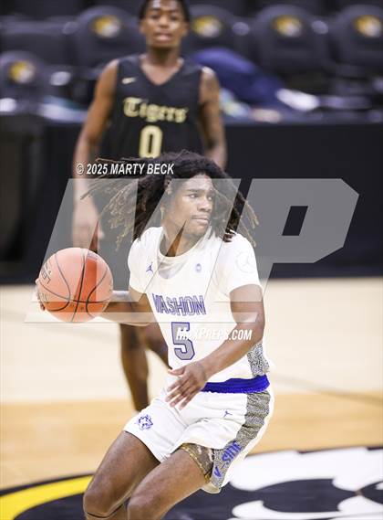 Thumbnail 1 in Little Rock-Central vs Vashon (Norm Stewart Classic) photogallery.