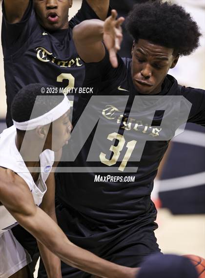 Thumbnail 1 in Little Rock-Central vs Vashon (Norm Stewart Classic) photogallery.