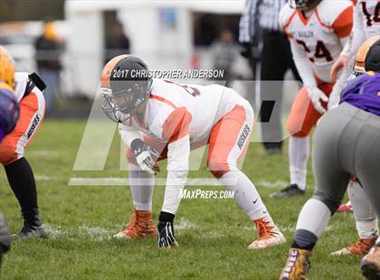 Thumbnail 3 in Hononegah vs. Harlem photogallery.