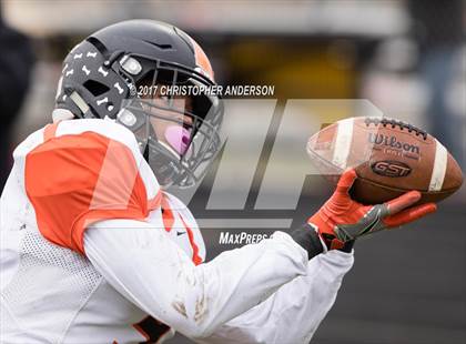 Thumbnail 3 in Hononegah vs. Harlem photogallery.