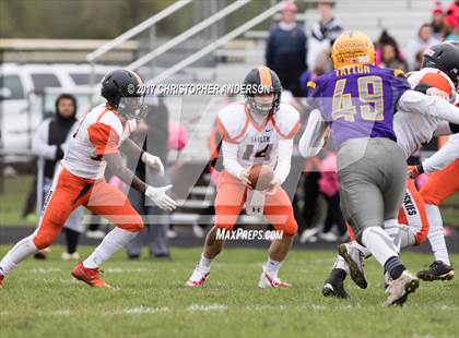 Thumbnail 3 in Hononegah vs. Harlem photogallery.