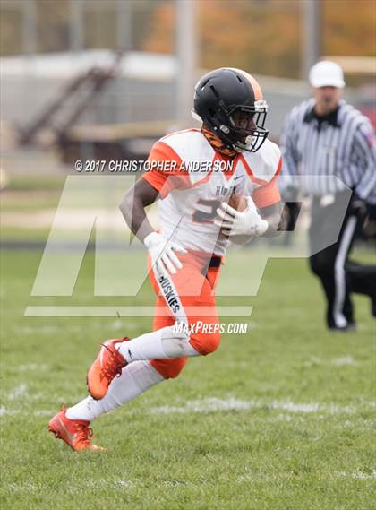 Thumbnail 1 in Hononegah vs. Harlem photogallery.
