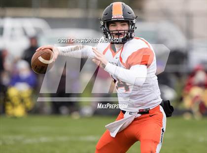 Thumbnail 1 in Hononegah vs. Harlem photogallery.