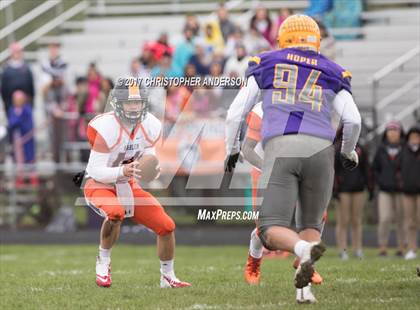 Thumbnail 1 in Hononegah vs. Harlem photogallery.