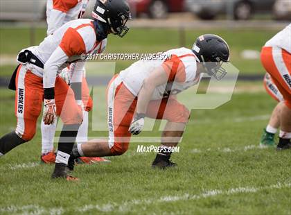 Thumbnail 3 in Hononegah vs. Harlem photogallery.