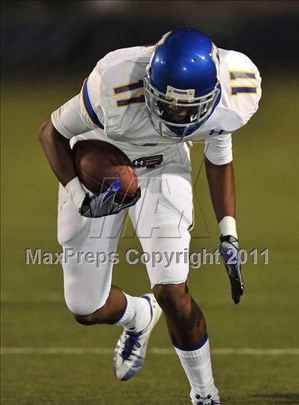 Thumbnail 1 in Charter Oak @ Glendora photogallery.