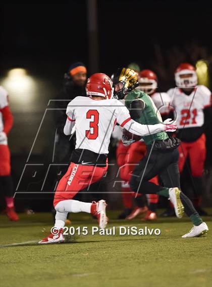 Thumbnail 3 in Mountain Vista vs. Denver East photogallery.