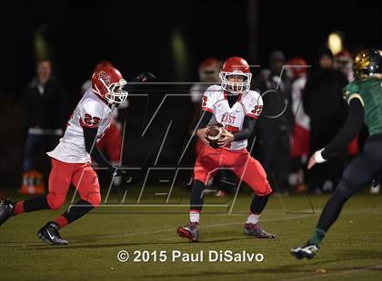 Thumbnail 2 in Mountain Vista vs. Denver East photogallery.