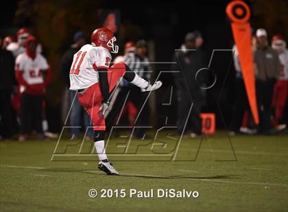 Thumbnail 3 in Mountain Vista vs. Denver East photogallery.