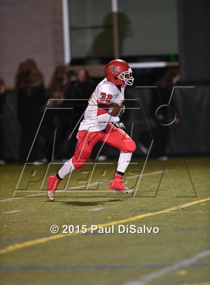Thumbnail 3 in Mountain Vista vs. Denver East photogallery.