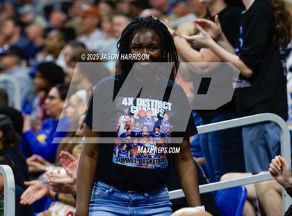 Thumbnail 1 in Mansfield Summit vs. Fort Bend Marshall (UIL Basketball 5A D2 Final) photogallery.
