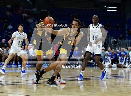 Thumbnail 3 in Mansfield Summit vs. Fort Bend Marshall (UIL Basketball 5A D2 Final) photogallery.