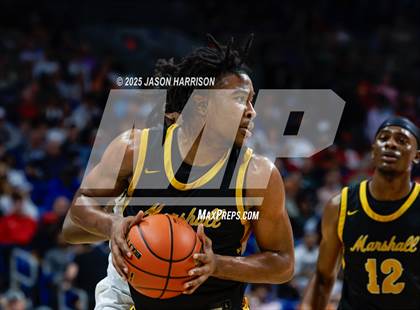 Thumbnail 2 in Mansfield Summit vs. Fort Bend Marshall (UIL Basketball 5A D2 Final) photogallery.