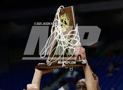 Thumbnail 1 in Mansfield Summit vs. Fort Bend Marshall (UIL Basketball 5A D2 Final) photogallery.