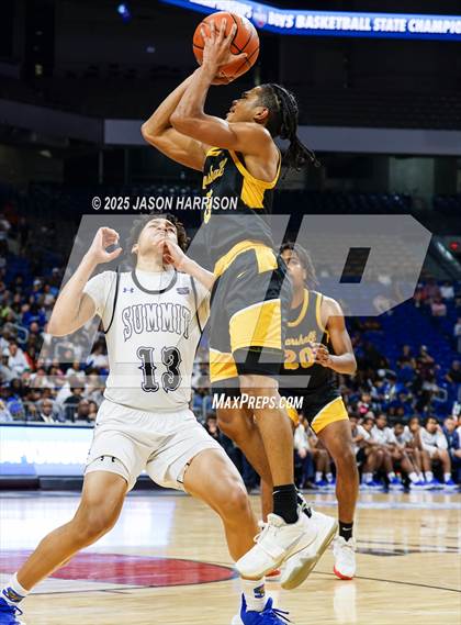 Thumbnail 1 in Mansfield Summit vs. Fort Bend Marshall (UIL Basketball 5A D2 Final) photogallery.