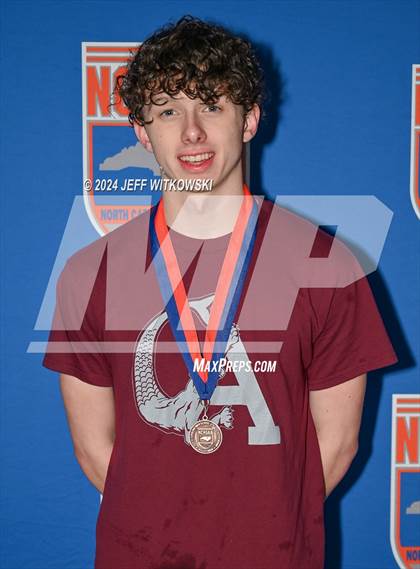 Thumbnail 2 in NCHSAA 3A Finals (Awards) photogallery.