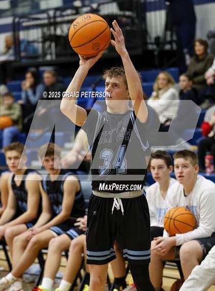 Thumbnail 1 in Sky View @ Ridgeline (Sophomore) photogallery.