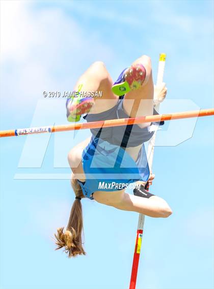 Thumbnail 2 in SCHSL AAAAA State Qualifier (Girls Field Events) photogallery.