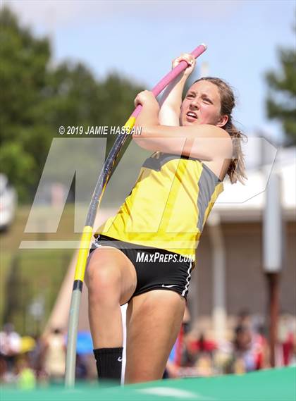 Thumbnail 3 in SCHSL AAAAA State Qualifier (Girls Field Events) photogallery.