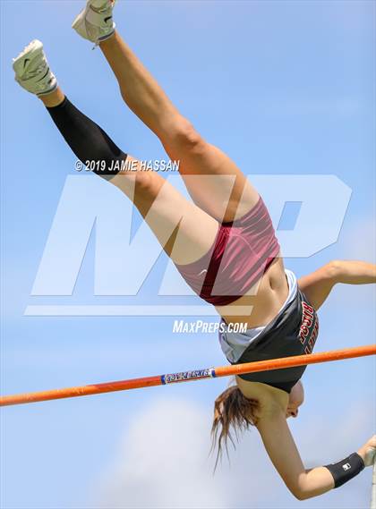 Thumbnail 3 in SCHSL AAAAA State Qualifier (Girls Field Events) photogallery.