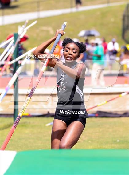 Thumbnail 2 in SCHSL AAAAA State Qualifier (Girls Field Events) photogallery.