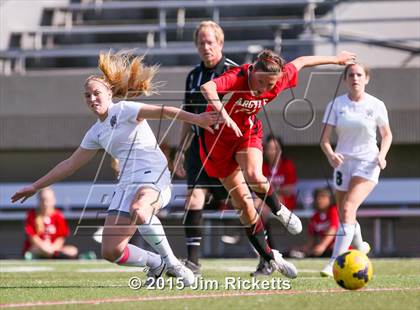Thumbnail 3 in Argyle vs Kennedale (UIL 4A Area Playoff) photogallery.