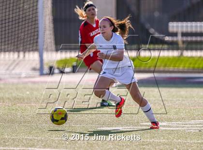 Thumbnail 2 in Argyle vs Kennedale (UIL 4A Area Playoff) photogallery.