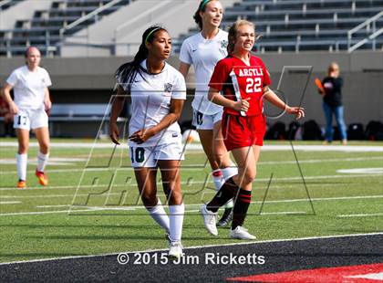 Thumbnail 3 in Argyle vs Kennedale (UIL 4A Area Playoff) photogallery.