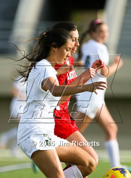 Thumbnail 3 in Argyle vs Kennedale (UIL 4A Area Playoff) photogallery.