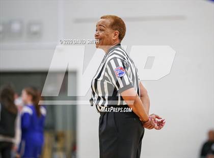 Thumbnail 1 in Grain Valley vs. Lincoln College Prep (MSHSAA Class 4 Quarterfinal) photogallery.