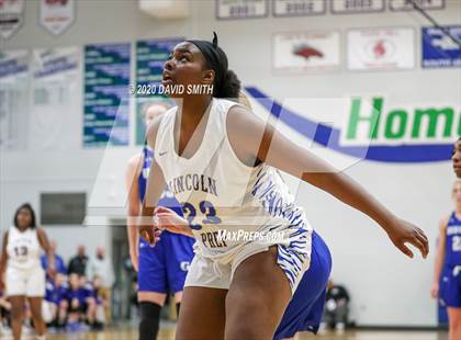 Thumbnail 1 in Grain Valley vs. Lincoln College Prep (MSHSAA Class 4 Quarterfinal) photogallery.