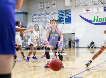 Thumbnail 1 in Grain Valley vs. Lincoln College Prep (MSHSAA Class 4 Quarterfinal) photogallery.