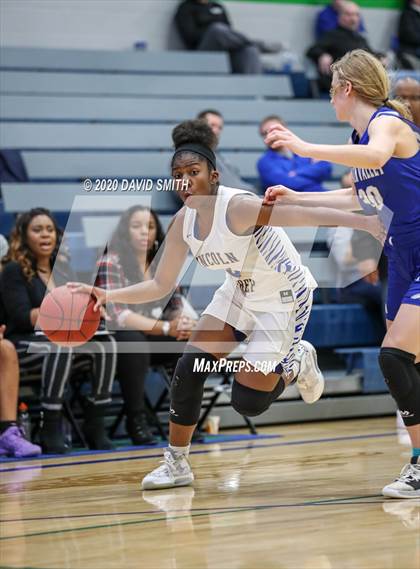 Thumbnail 3 in Grain Valley vs. Lincoln College Prep (MSHSAA Class 4 Quarterfinal) photogallery.