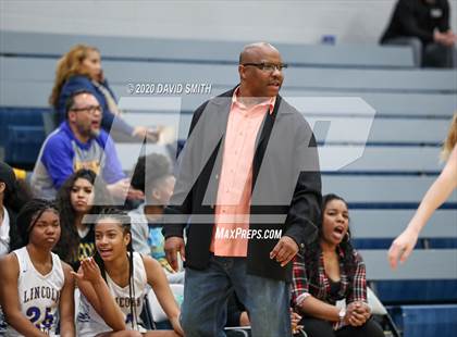 Thumbnail 1 in Grain Valley vs. Lincoln College Prep (MSHSAA Class 4 Quarterfinal) photogallery.