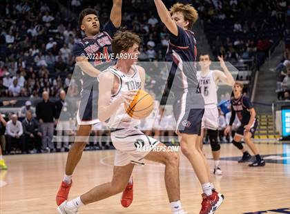 Thumbnail 3 in Olympus vs. Woods Cross (UHSAA 5A Final) photogallery.