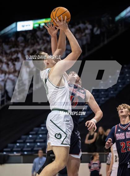 Thumbnail 2 in Olympus vs. Woods Cross (UHSAA 5A Final) photogallery.