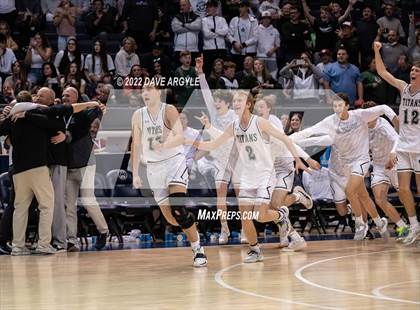 Thumbnail 2 in Olympus vs. Woods Cross (UHSAA 5A Final) photogallery.