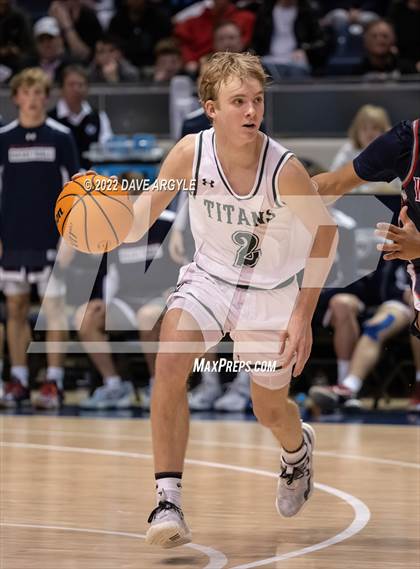 Thumbnail 1 in Olympus vs. Woods Cross (UHSAA 5A Final) photogallery.