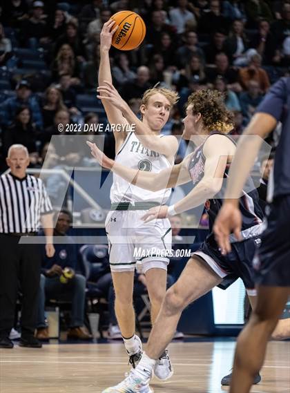 Thumbnail 1 in Olympus vs. Woods Cross (UHSAA 5A Final) photogallery.