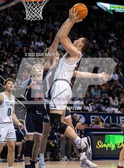 Thumbnail 1 in Olympus vs. Woods Cross (UHSAA 5A Final) photogallery.
