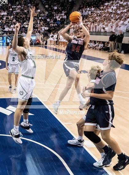 Thumbnail 2 in Olympus vs. Woods Cross (UHSAA 5A Final) photogallery.