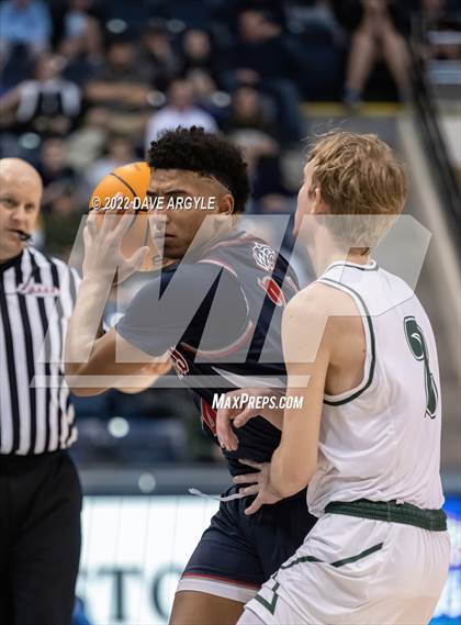 Thumbnail 2 in Olympus vs. Woods Cross (UHSAA 5A Final) photogallery.