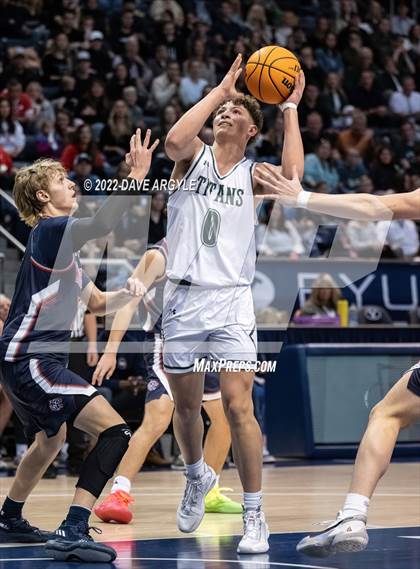 Thumbnail 3 in Olympus vs. Woods Cross (UHSAA 5A Final) photogallery.