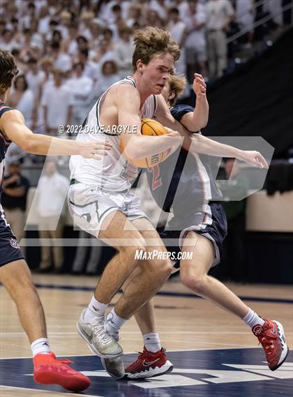 Thumbnail 1 in Olympus vs. Woods Cross (UHSAA 5A Final) photogallery.