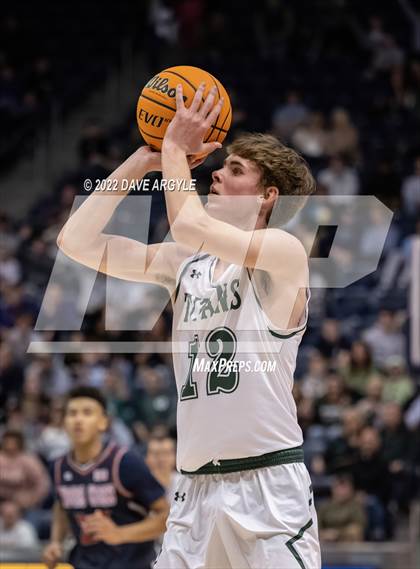 Thumbnail 1 in Olympus vs. Woods Cross (UHSAA 5A Final) photogallery.