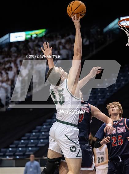 Thumbnail 3 in Olympus vs. Woods Cross (UHSAA 5A Final) photogallery.