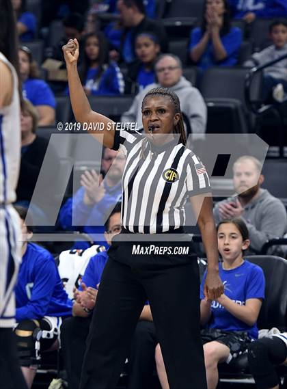 Thumbnail 2 in Ramona vs. Caruthers (CIF State D5 Final) photogallery.