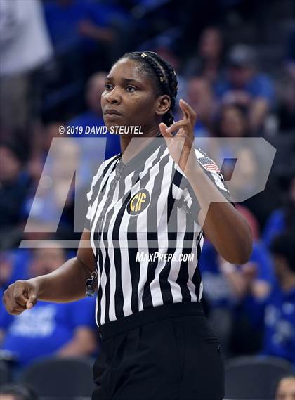 Thumbnail 2 in Ramona vs. Caruthers (CIF State D5 Final) photogallery.