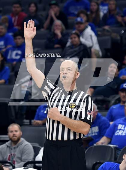 Thumbnail 3 in Ramona vs. Caruthers (CIF State D5 Final) photogallery.