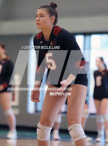 Thumbnail 3 in Oliver Ames vs Westborough (MIAA Division 2 Final) photogallery.